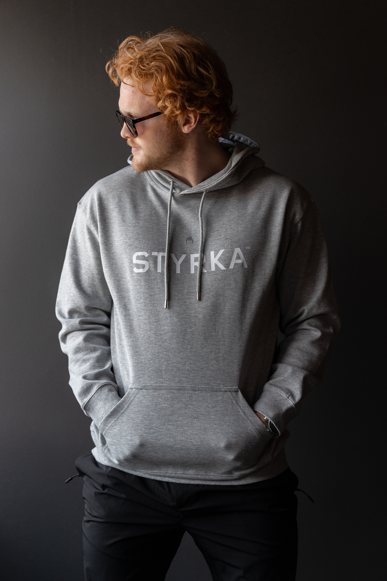 Unisex Reset Hoodie - STYRKA